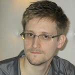 0609-edward-snowden.jpg_full_600